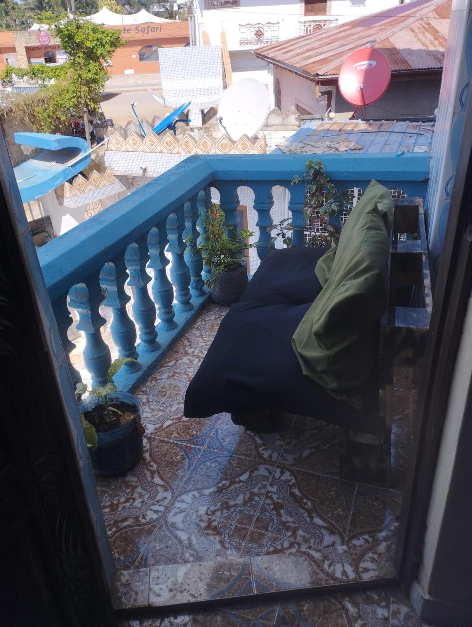 Luca&Irina Airport Comfort Zanzibar Dış mekan fotoğraf